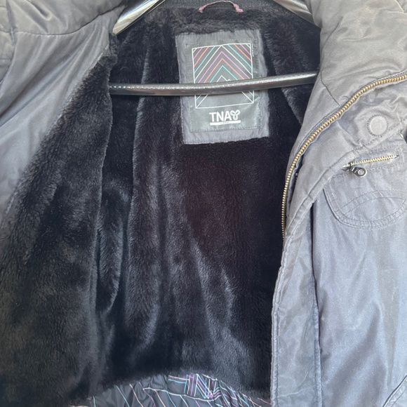 Aritzia TNA Verberier Parka - Picture 7 of 11